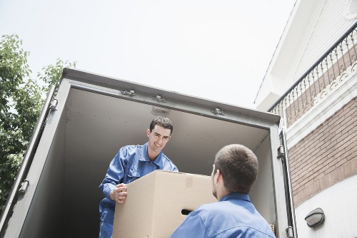 Low-carbon van used for sustainable local storage transport